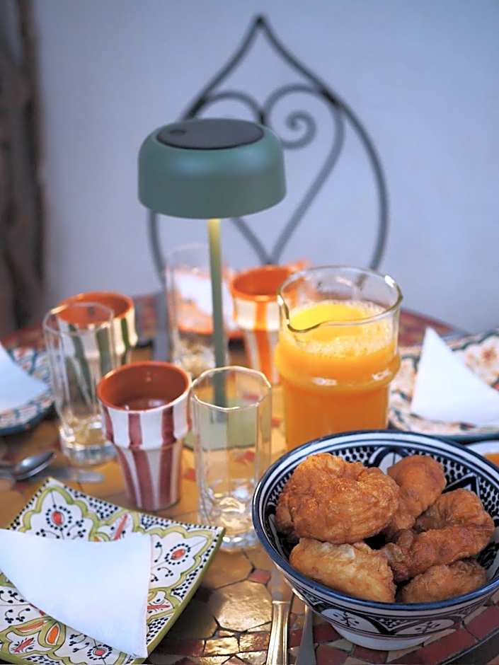 Dar Sarah-Mouassine-Marrakech, Riad authentique idéalement situé