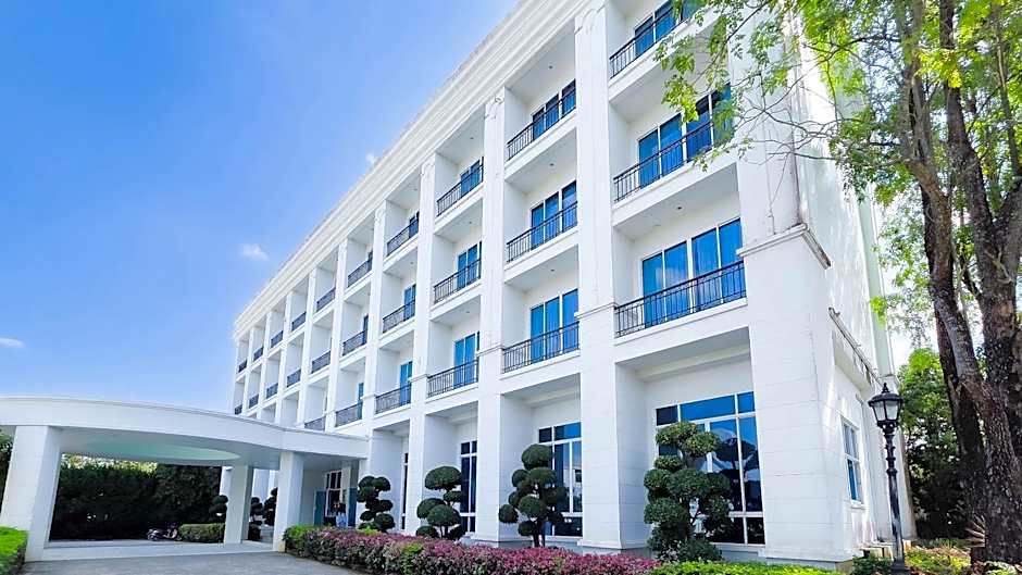 La Vie En Rose Hotel