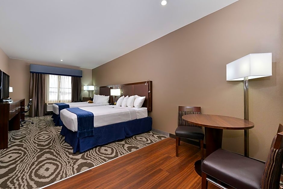 Best Western Plus Williston Hotel & Suites