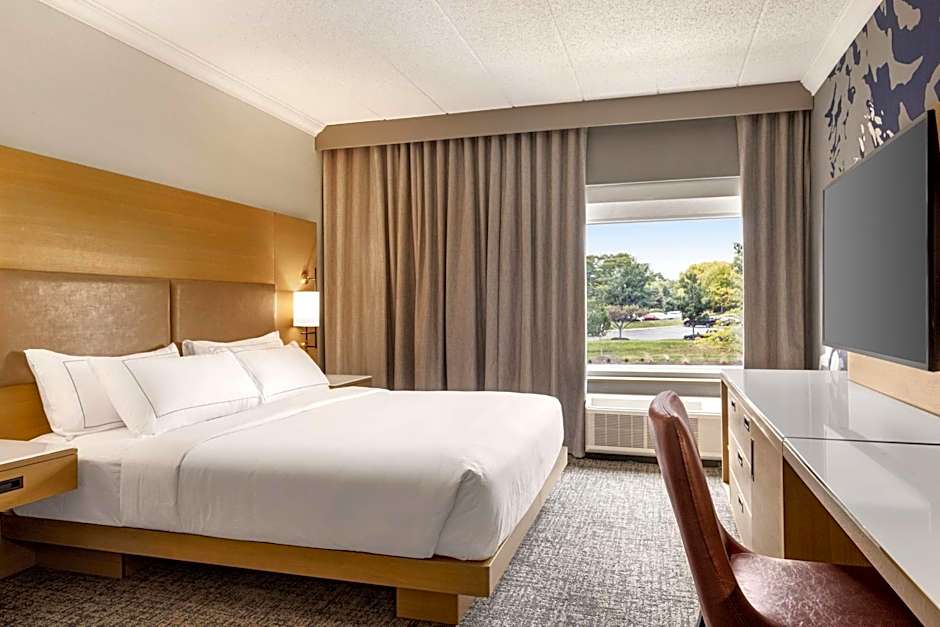 DoubleTree by Hilton Columbus Dublin