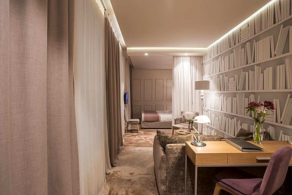 Jump INN Hotel Belgrade