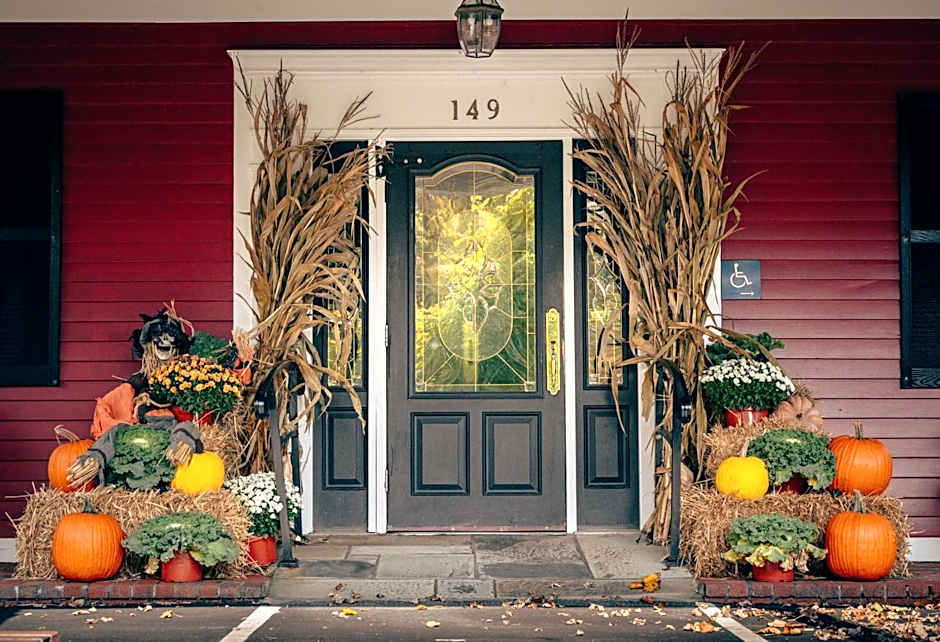 Dan'l Webster Inn and Spa