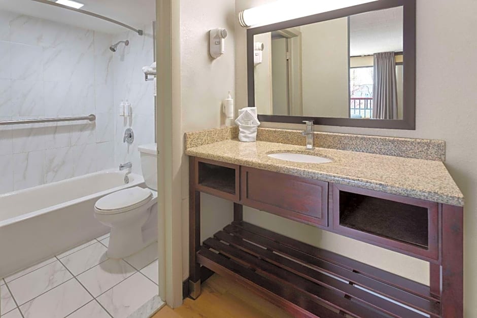 Days Inn by Wyndham Pottstown