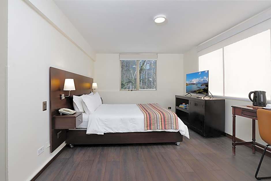 MR Express (ex Hotel Neruda Express)