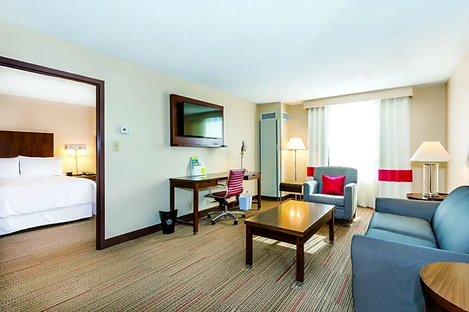 Four Points by Sheraton Charlotte