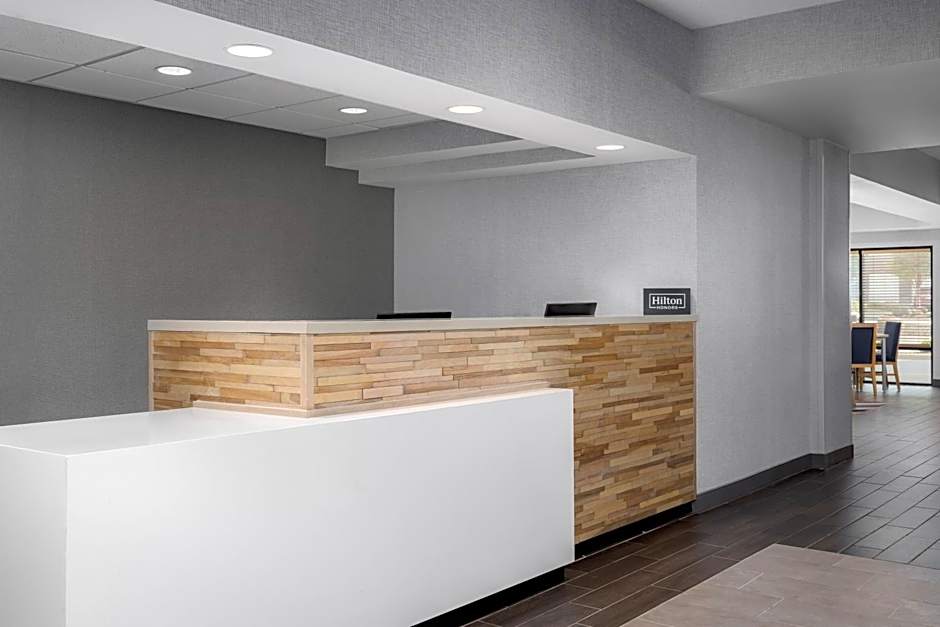 Hampton Inn By Hilton Louisville-Airport