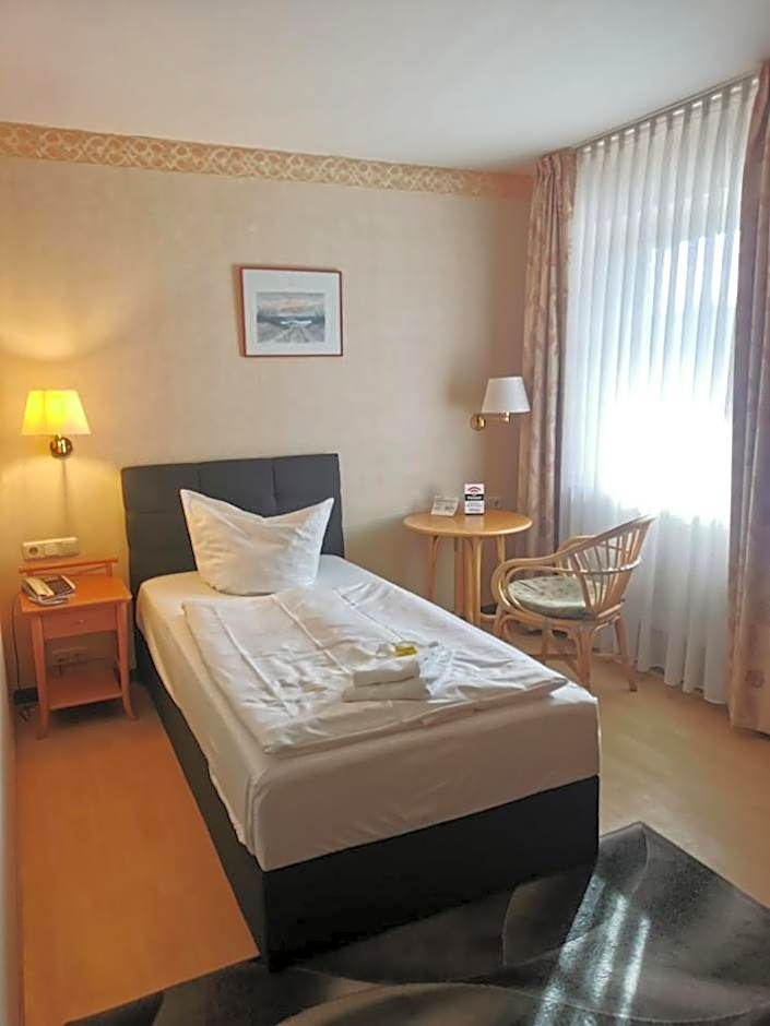 Hotel am Wariner See