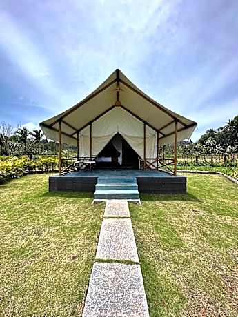 REDBERRY'S LUXURY STAY