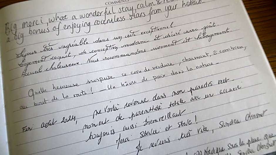 Sérénité Verte à La Tuilerie Accommodation