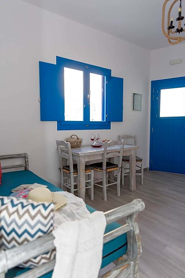 Santorita Suites