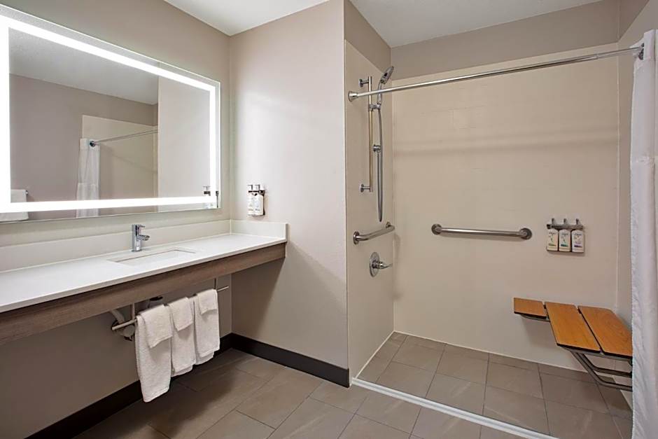 Holiday Inn Express Fremont By IHG