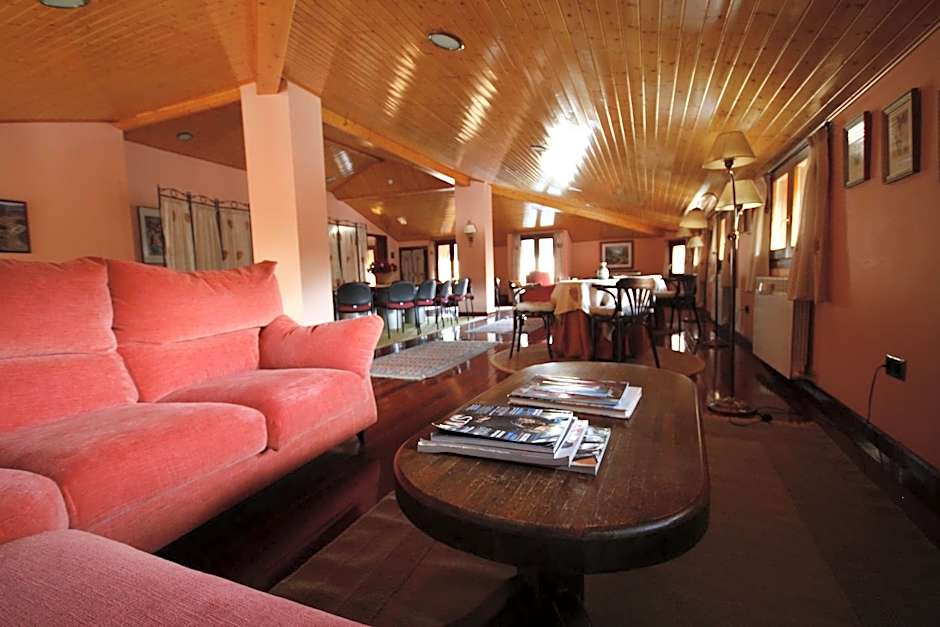 Hotel Esther
