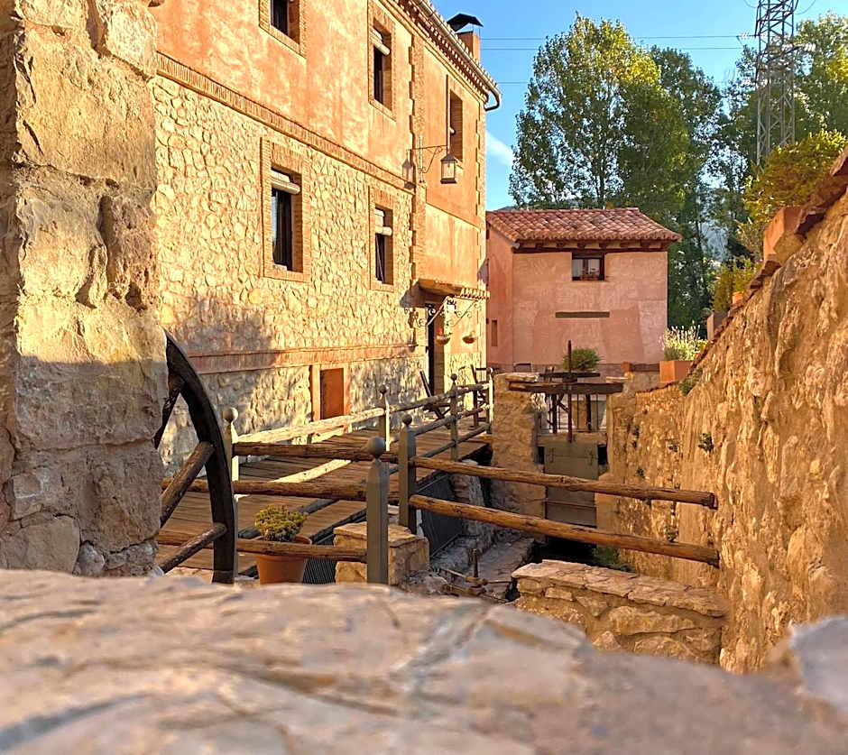 Caserón De La Fuente