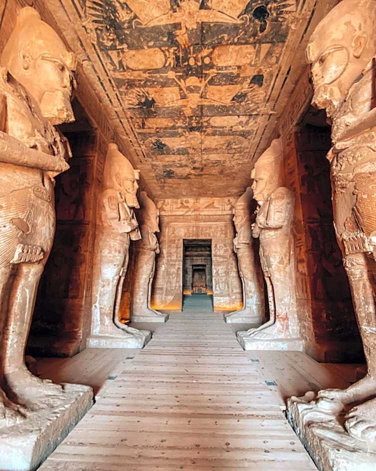 Artika Wadi Kiki Hotel