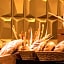 Carnelian Muscat - Airport Hotel