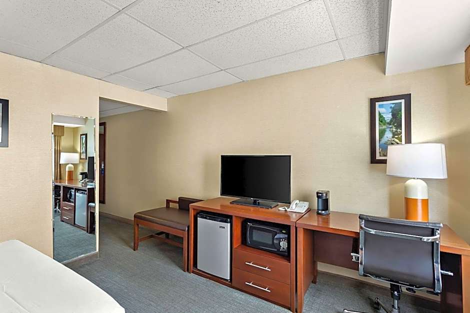 Comfort Inn White River Junction