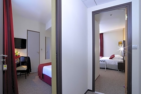 Two Connecting Double Rooms