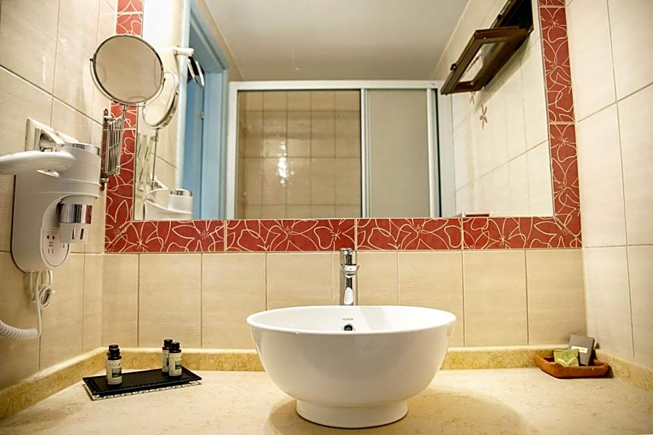 Trapela Areopolis, Boutique Hotel