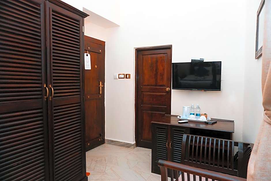 Al Johari Hotel & Spa