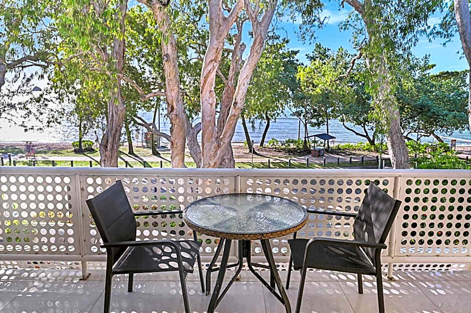 Marlin Waters Beachfront Apartments