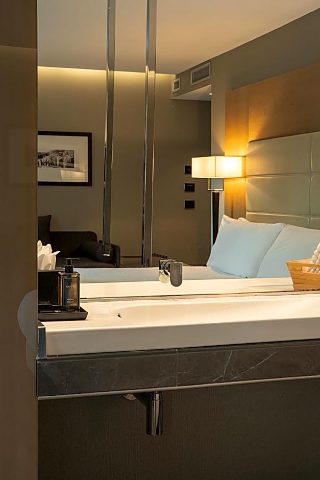 Hotel Forum