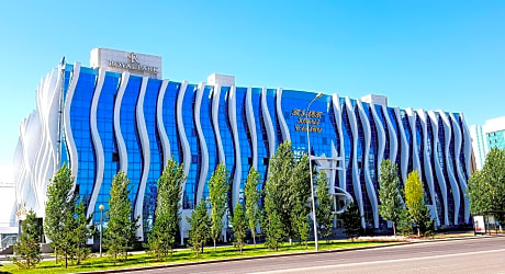 REIKARTZ PARK - ex-Royal Park Hotel & SPA