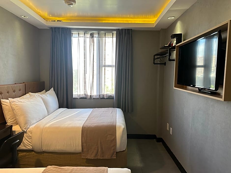 Madison LES Hotel