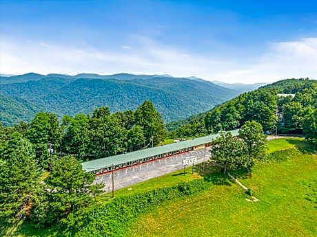 Green River Lodge