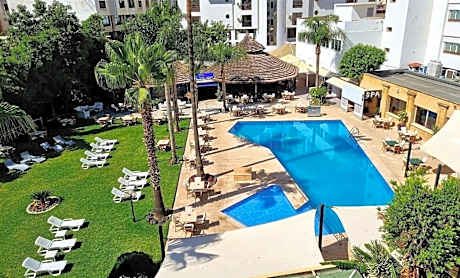 El Oumnia Puerto & Spa