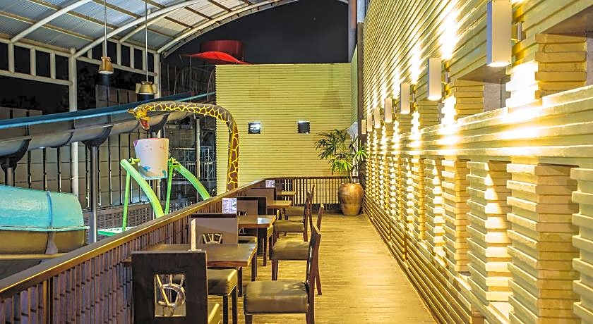 Crown Victoria Hotel Tulungagung