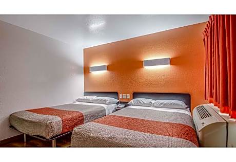 Deluxe two Double bed - Smoking
