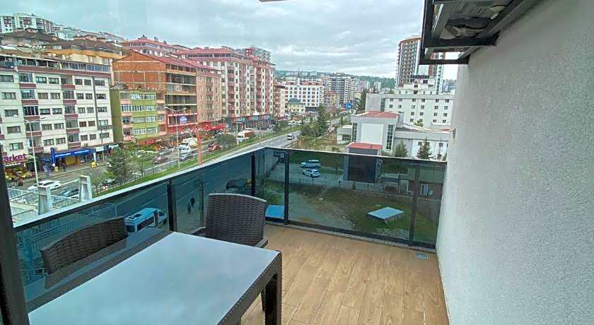 Rena Grand Residence & Suit