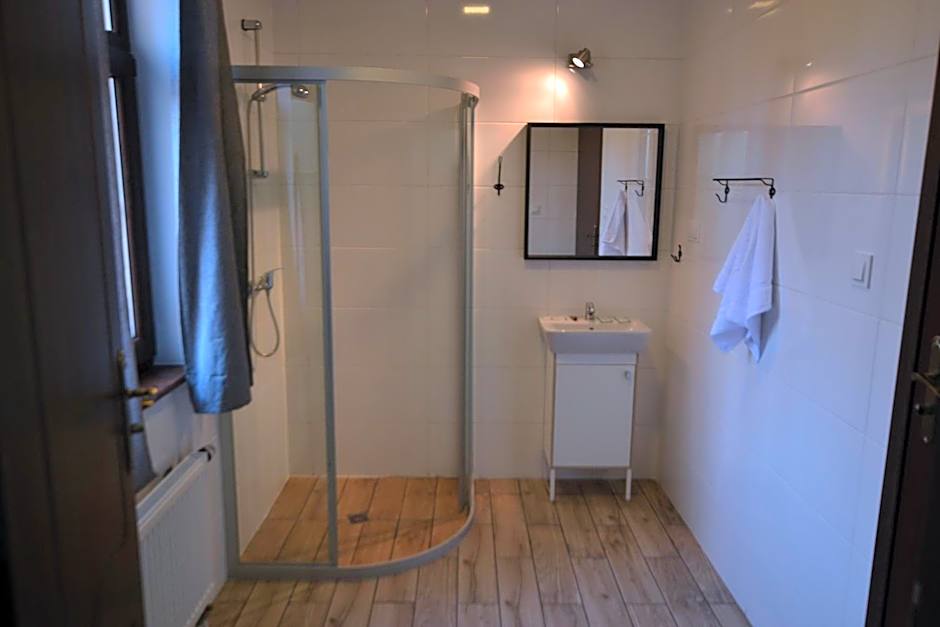 SleepZone Apartments
