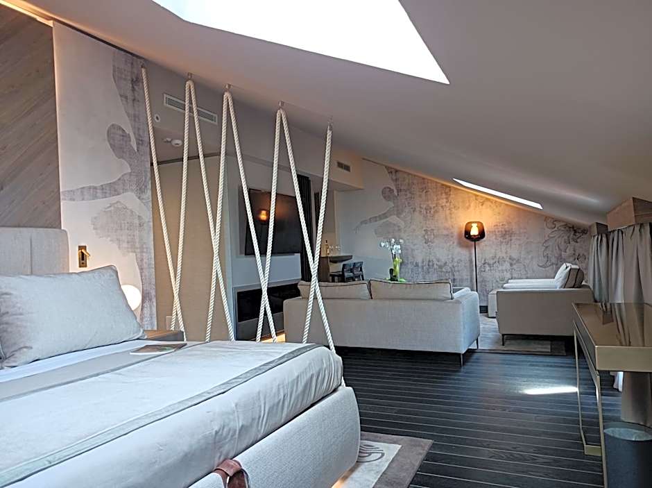 Miramare Suites