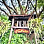 Tree House Hotel