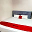 RedDoorz @ Homestay Madu Makassar