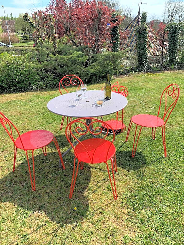 Brit Hotel Dak Hotel