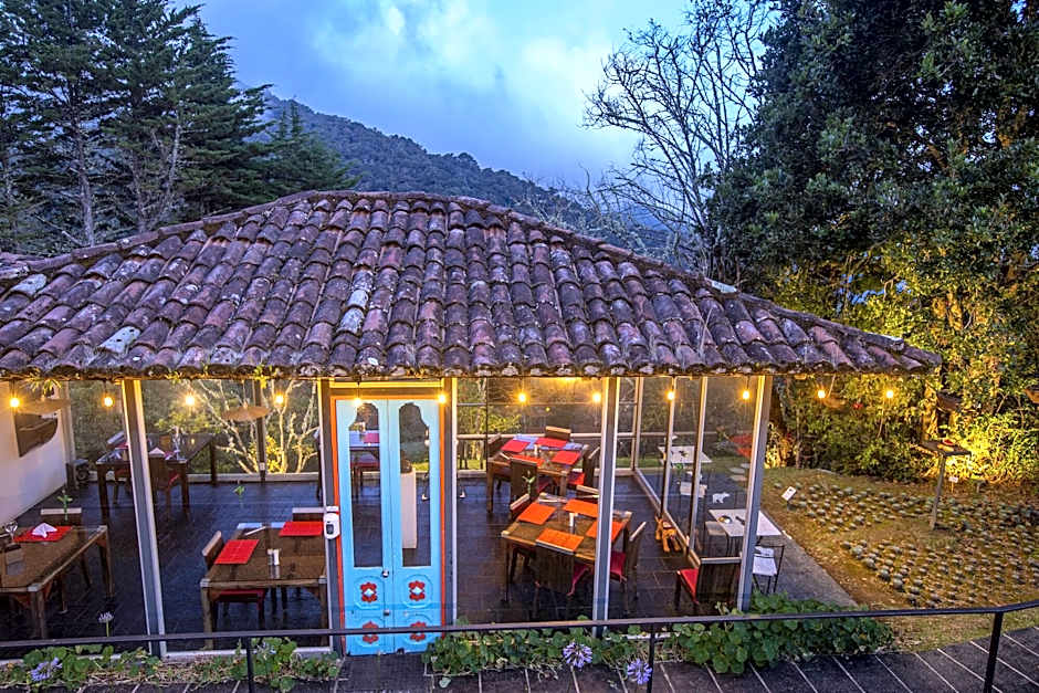 Dantica Cloud Forest Lodge