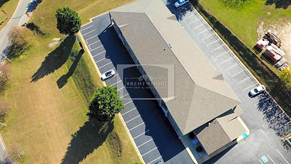 Brentwood inn & Suites - Lynchburg