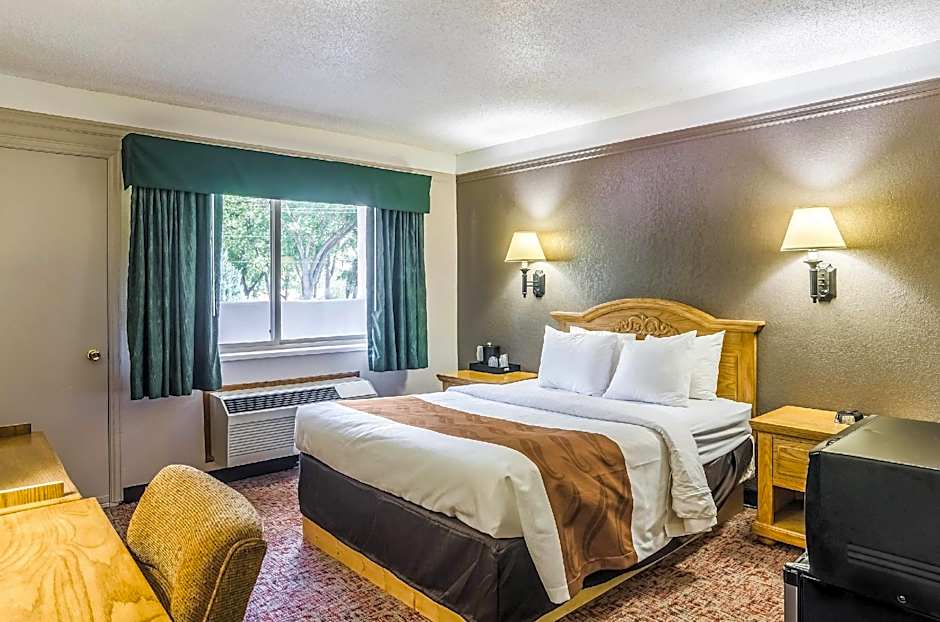 Quality Inn Buffalo