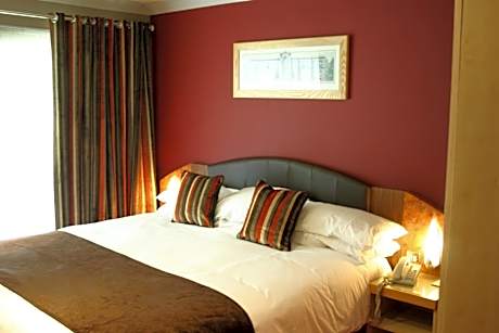 Executive Double Room with Shower