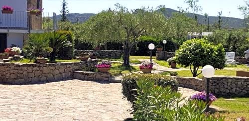 B & B GLI OLEANDRI