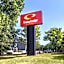 Econo Lodge Inn And Suites Greenville