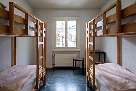 4-Bed Room with shared bath