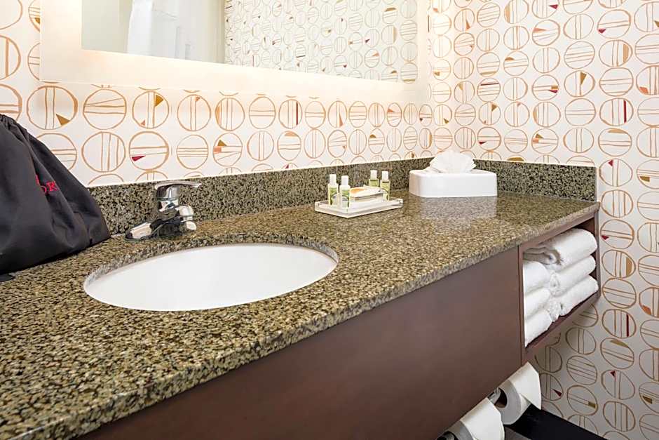 Holiday Inn Salem By IHG