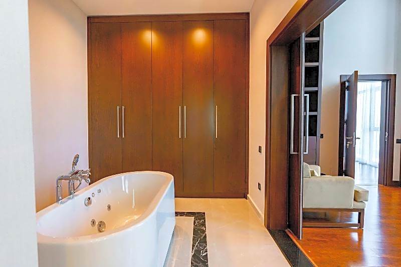 Grand Bellagio Batumi Convention & Casino Hotel