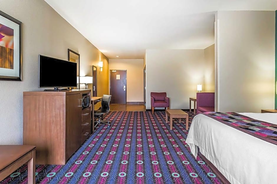 Comfort Inn & Suites Newcastle - Oklahoma City