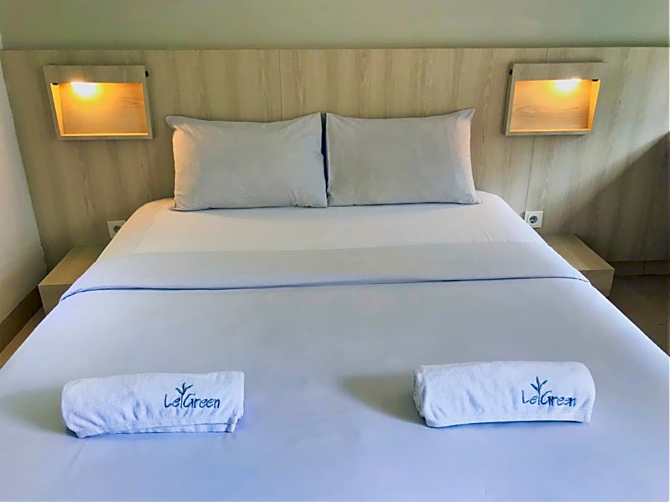 LeGreen Suite Tondano