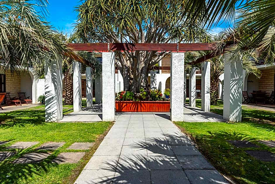 Onetangi Beach Apartments