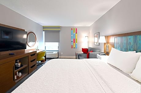 King Room with Sofa Bed - Non-Smoking